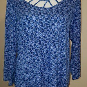 Dana Buchman women's top blouse blue white